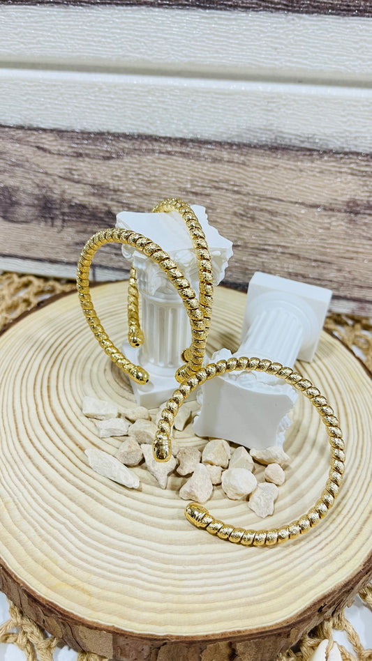 3 Pieces Gold bracelet