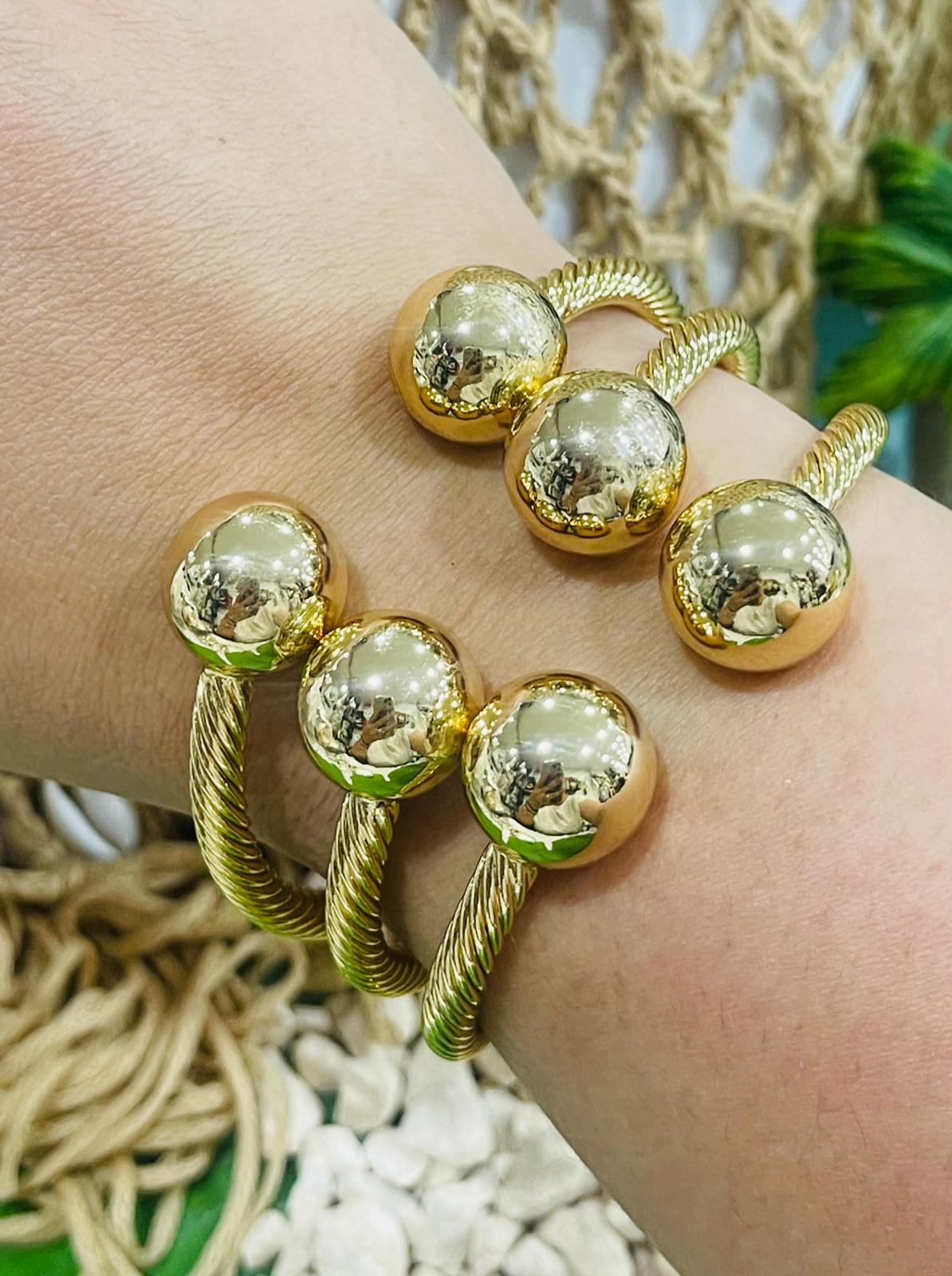 Ball Bracelet Trio Gold